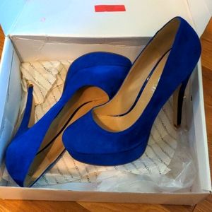 Aldo Blue Velvet platform heels